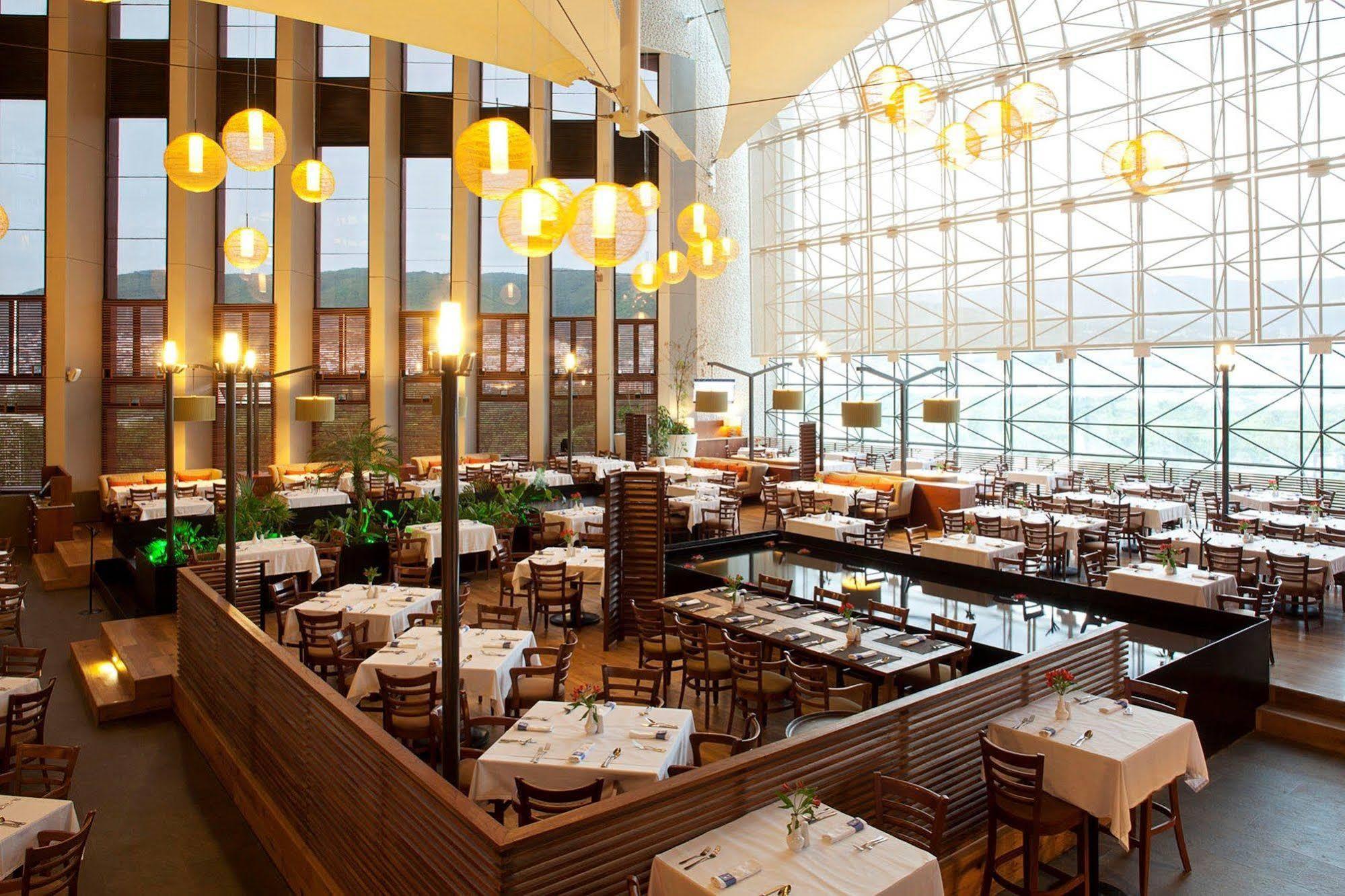 Marriott Tuxtla Gutierrez Hotel Εξωτερικό φωτογραφία Restaurant