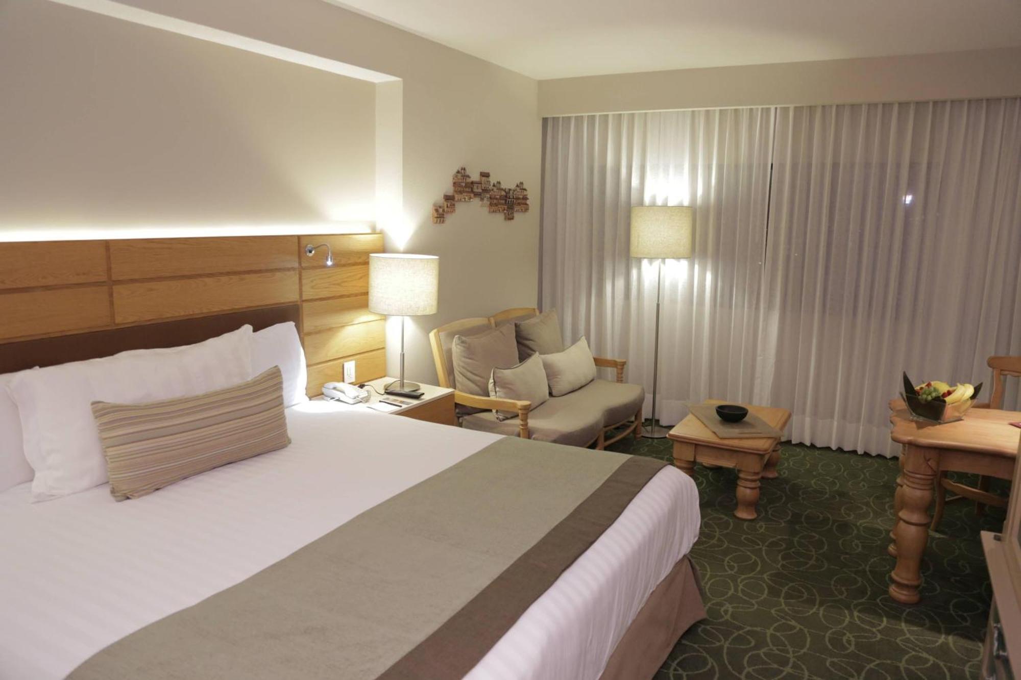 Marriott Tuxtla Gutierrez Hotel Εξωτερικό φωτογραφία A room at the hotel