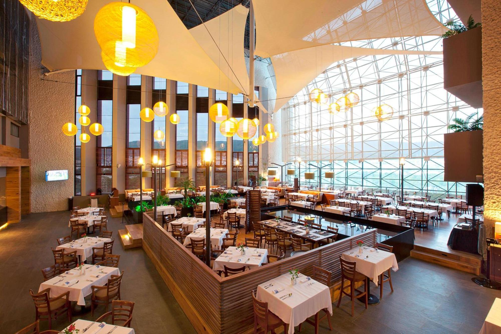 Marriott Tuxtla Gutierrez Hotel Εξωτερικό φωτογραφία The restaurant