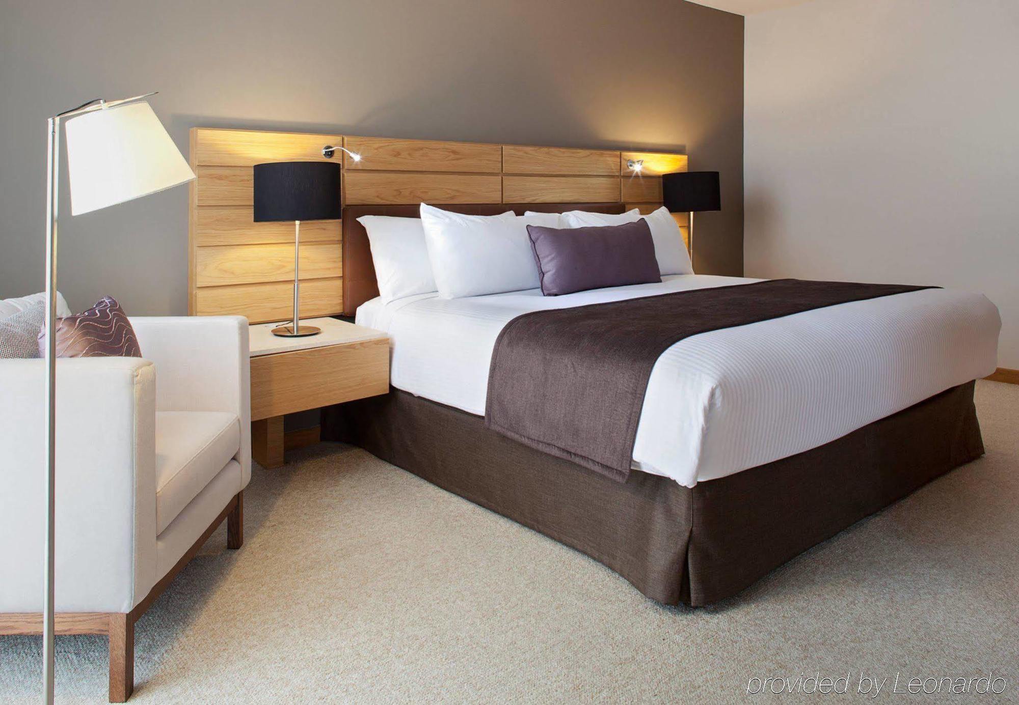 Marriott Tuxtla Gutierrez Hotel Εξωτερικό φωτογραφία A bedroom at the hotel